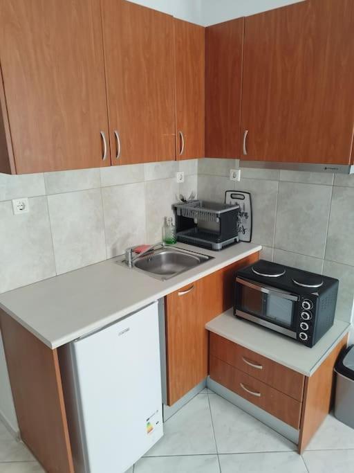 Small Apartment In The Heart Of Piraeus! Notara 43 Exteriör bild